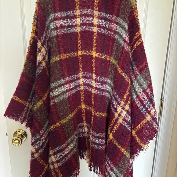 Very soft shawl! - Picture 2 of 2